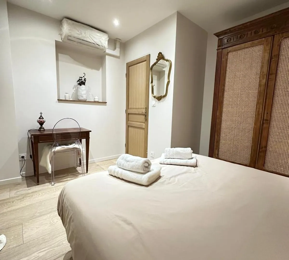 La Nichee Appartement 2 Chambres Trevoux 0*,  France